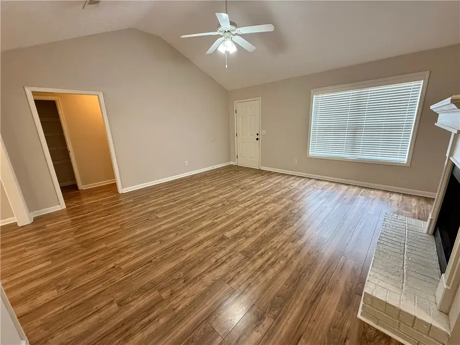 2802 Pineknoll Street, Auburn Opelika, AL 36804 - #3