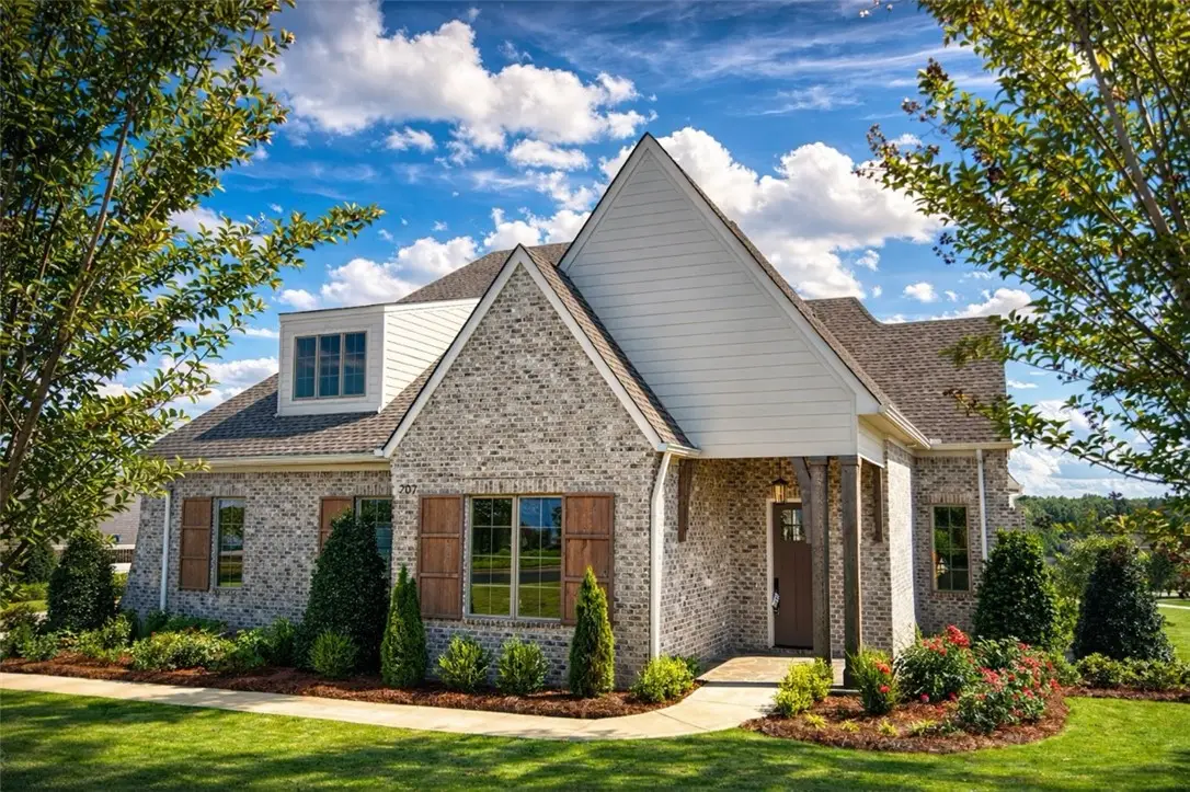 207 Bridgewater Boulevard, Auburn, AL 36830 - #1