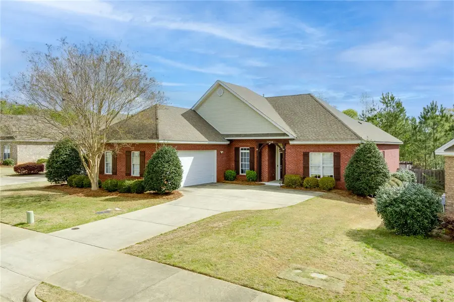 1739 Vfw Road, Auburn, AL 36832 - #2