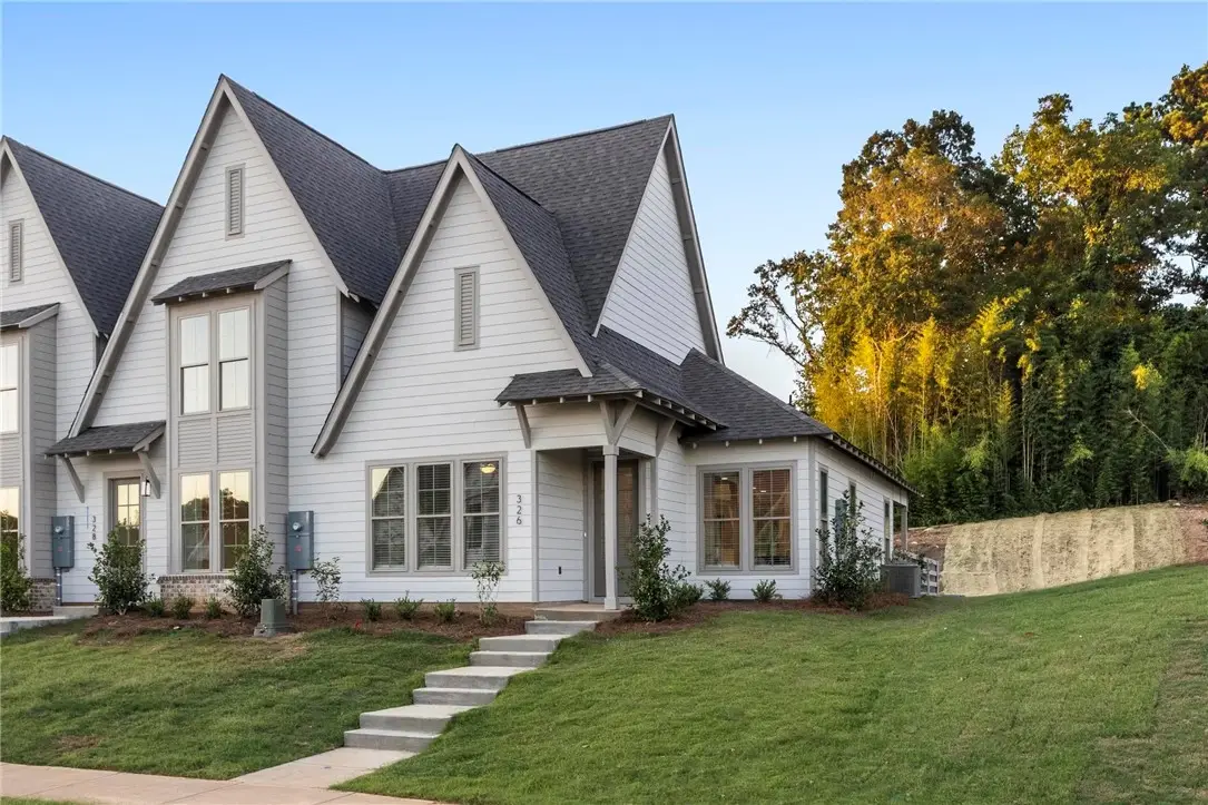 199 Bottle Way, Auburn, AL 36830 - #1