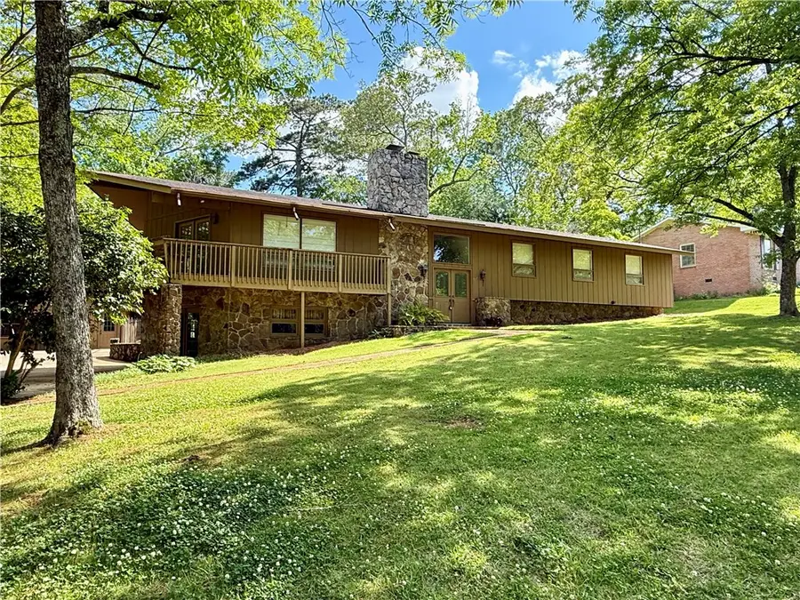 407 Etowah Avenue, Opelika, AL 36801 - #3