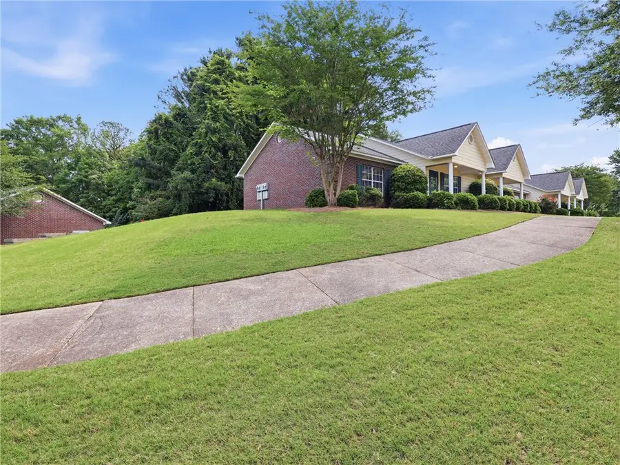 500 Waverly Place #504, Opelika, AL 36801 - #3