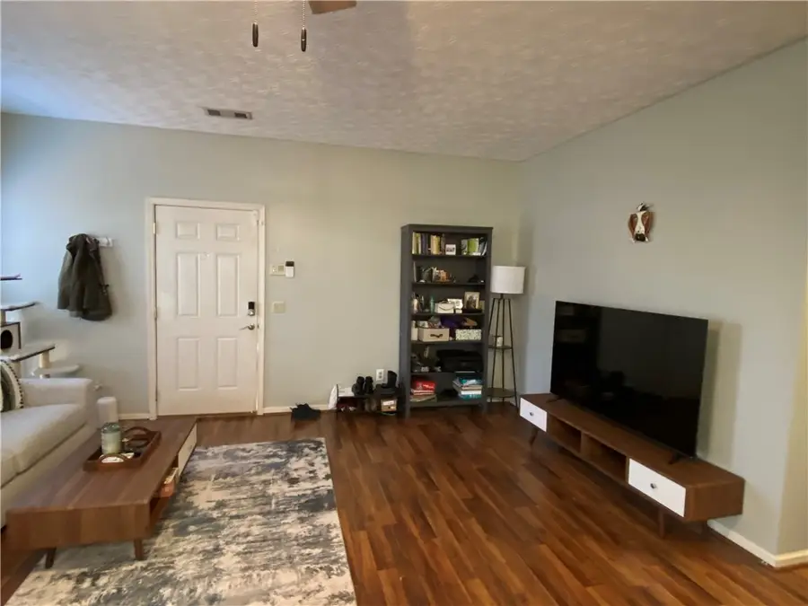 1009 Gentry Drive #1009, Auburn, AL 36830 - #3