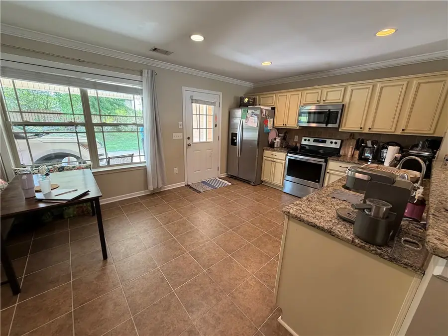 851 Berkshire Court, Auburn, AL 36832 - #2