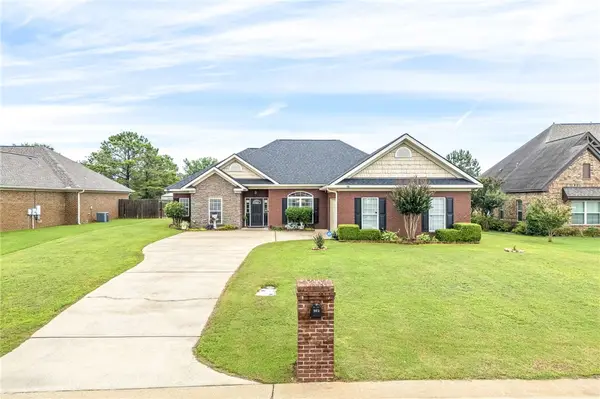 905 Beauford Drive, Opelika, AL 36804