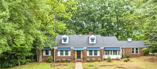 715 N 10th Street, Opelika, AL 36801