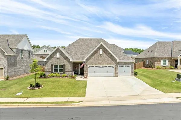 1474 Maggie Drive, Opelika, AL 36801