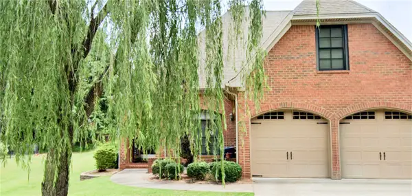 2172 N Donahue Drive, Auburn, AL 36830