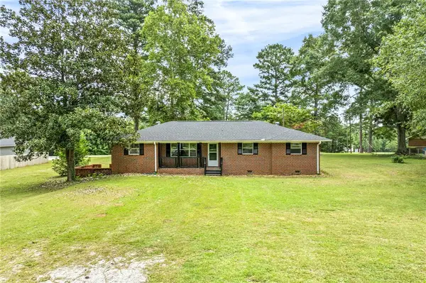 3312 Ben Brown Road, Valley, AL 36854