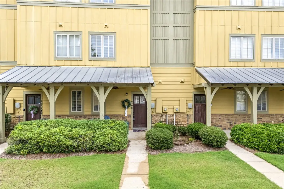 650 Dekalb Street #4302, Auburn, AL 38630 - #1