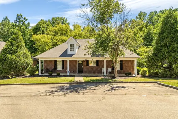 807 W Longleaf Drive #15, Auburn, AL 36832