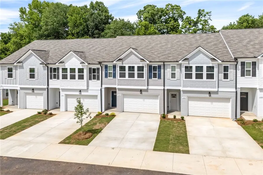1227 Mccoy Street, Opelika, AL 36801 - #2