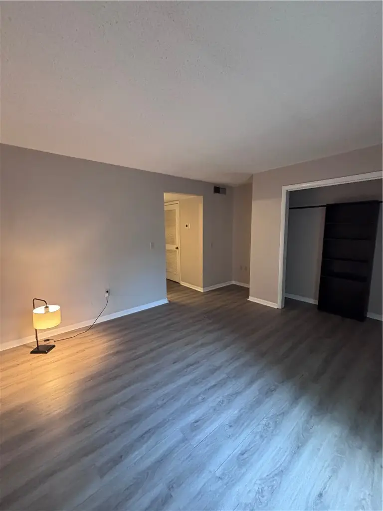 144 E University Drive #K106, Auburn, AL 36832 - #3