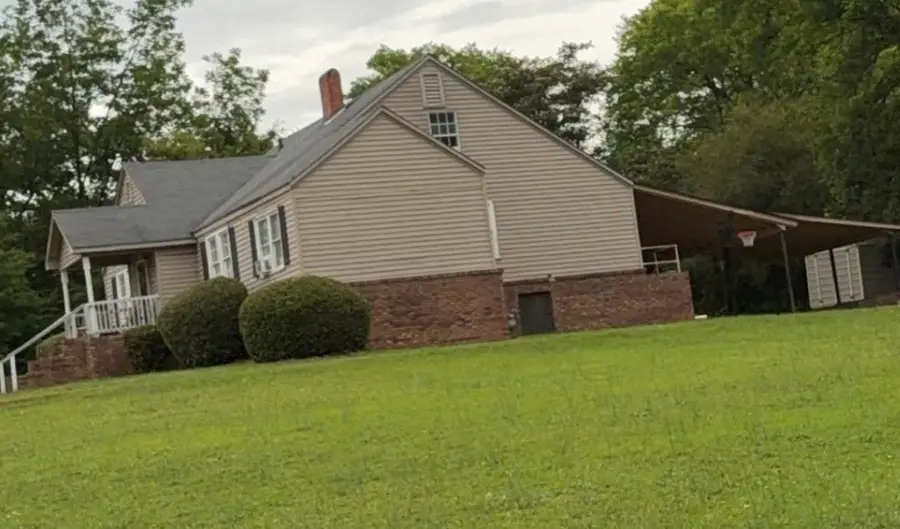 6504 24th Avenue, Valley, AL 36854 - #2