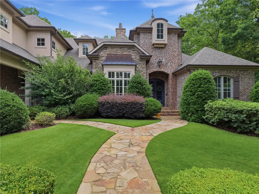 1725 Altamont Court, Auburn, AL 36830 - #1