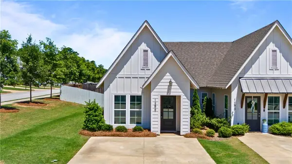 1299 Burrow Circle, Opelika, AL 36801