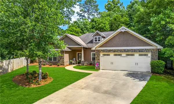 3600 Creekside Court, Opelika, AL 36801