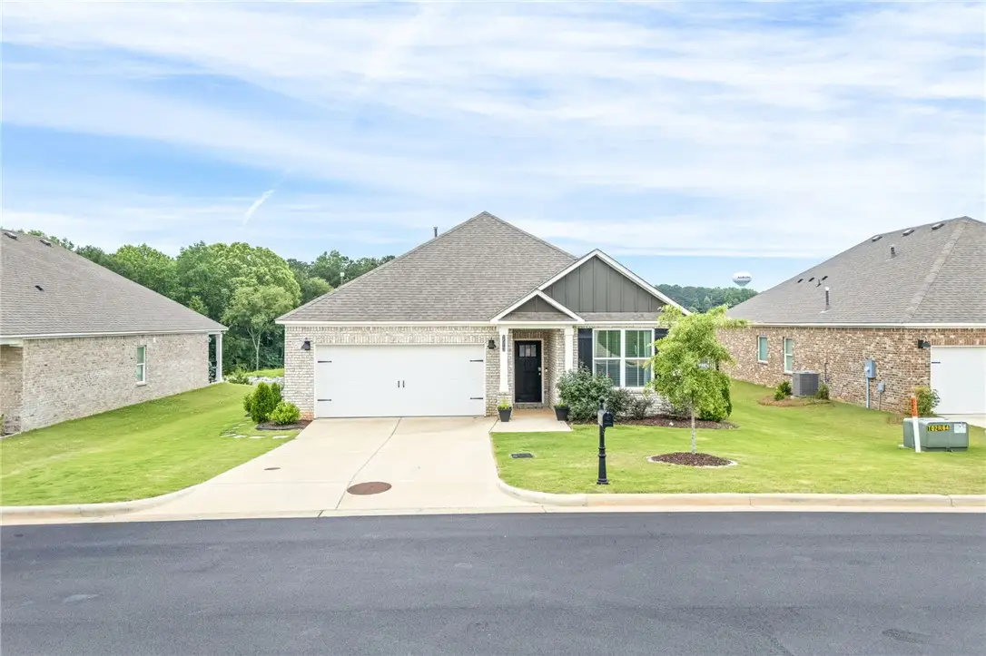 2513 Farmville Lakes Drive, Auburn, AL 36830 - #1