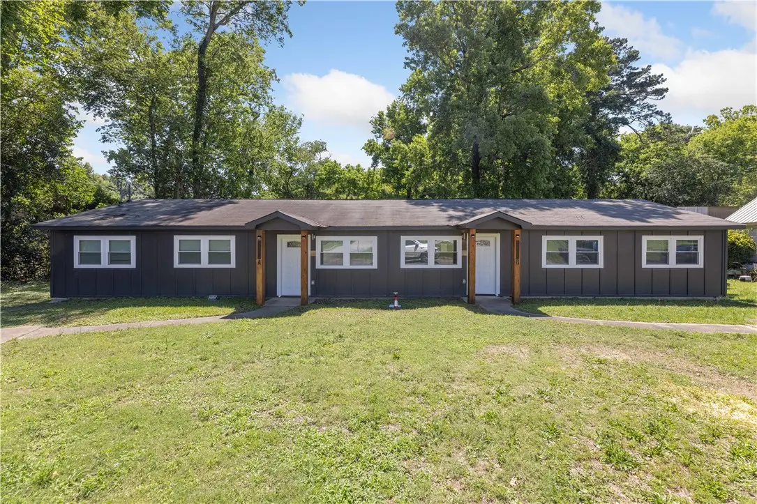1501 18th Avenue, Phenix City, AL 36867 - #1