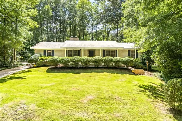 1305 Hickory Lane, Auburn, AL 36830