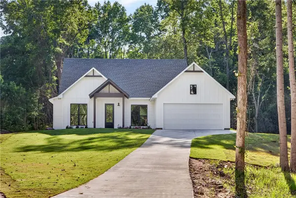 107 Lee Road 2058, Salem, AL 36874