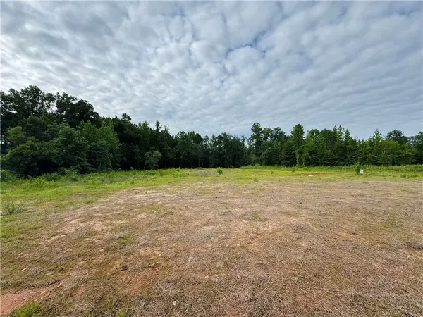 2140 Whippoorwill Street, Auburn, AL 36830