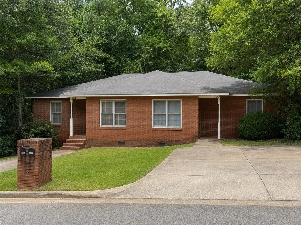 1333/1335 Kent Drive, Auburn, AL 36830 - #1