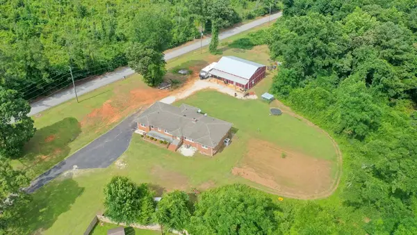 7235 20th Avenue, Valley, AL 36854