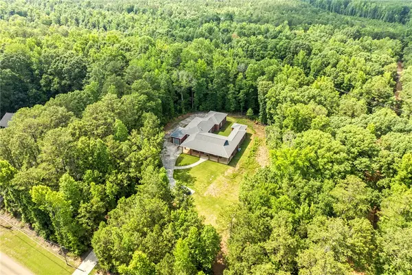 2706 Ridge Road, Opelika, AL 36804
