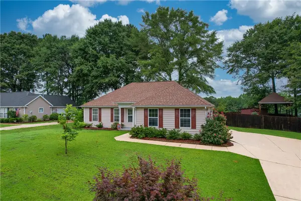 2804 Sutton Way, Opelika, AL 36801
