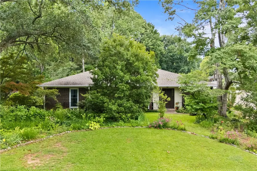 317 Windsor Drive, Auburn, AL 36832 - #2