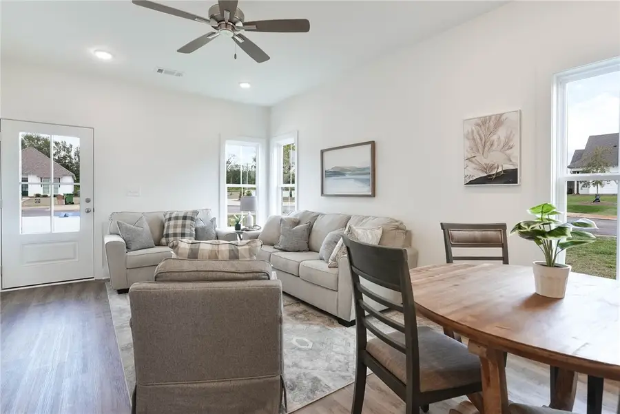 1004 Twin Lane, Valley, AL 36854 - #2