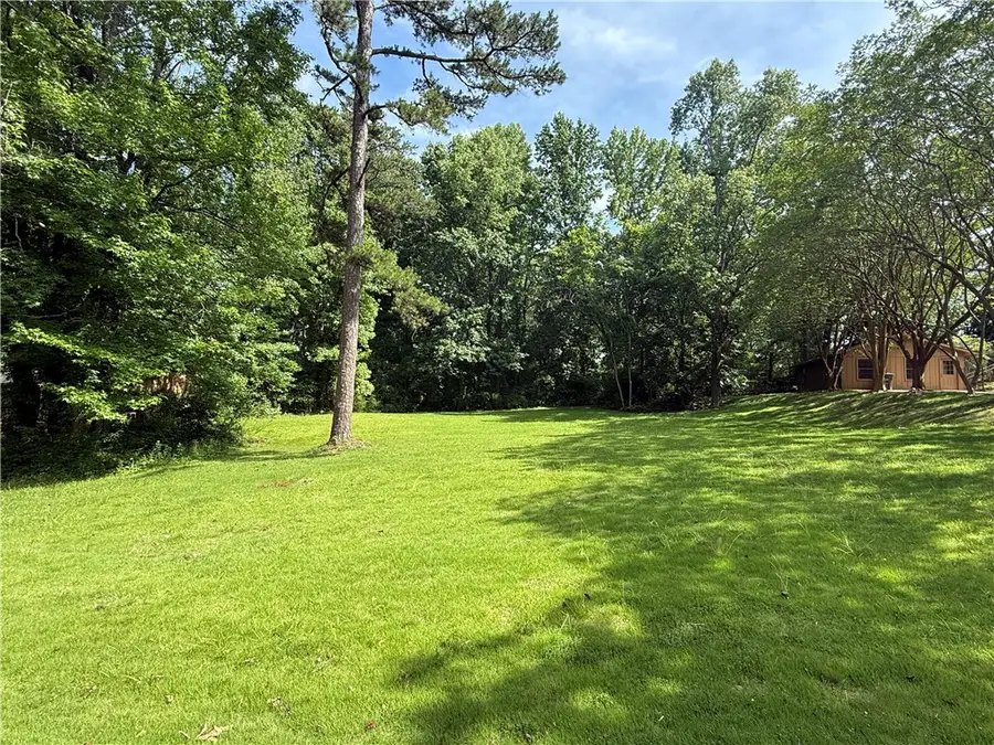 405 Etowah Avenue, Opelika, AL 36801 - #2