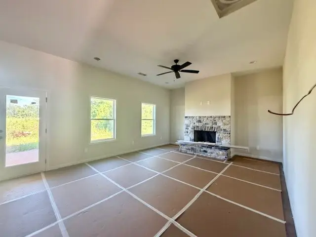 1096 Sawyer Drive, Opelika, AL 36801 - #3