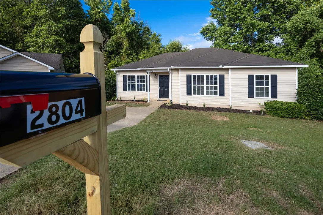 2804 Southview Court, Opelika, AL 36804 - #1