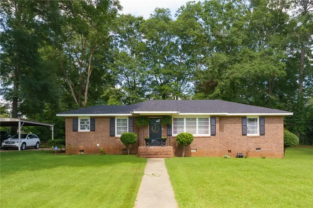 507 S 11th Avenue, Lanett, AL 36863 - #1