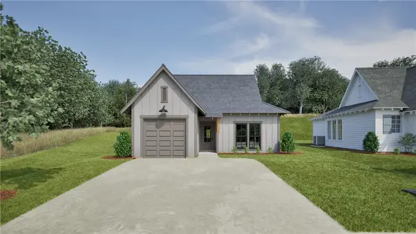76 Summer Street, Opelika, AL 36804