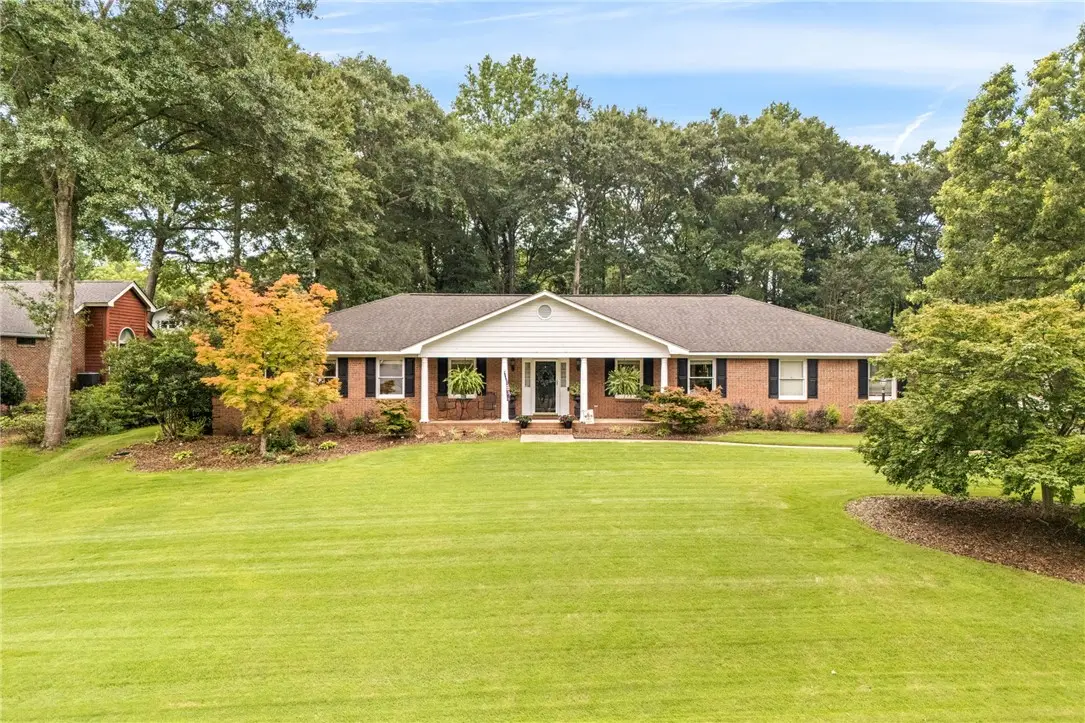 503 Winterburn Avenue, Opelika, AL 36081 - #1