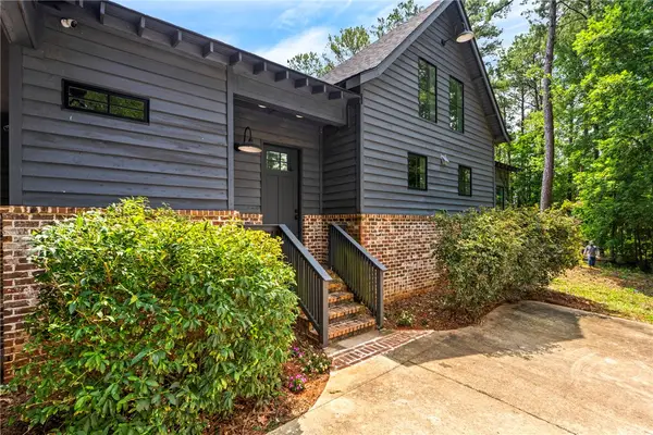 2280 Turtle Creek Court, Opelika, AL 36801