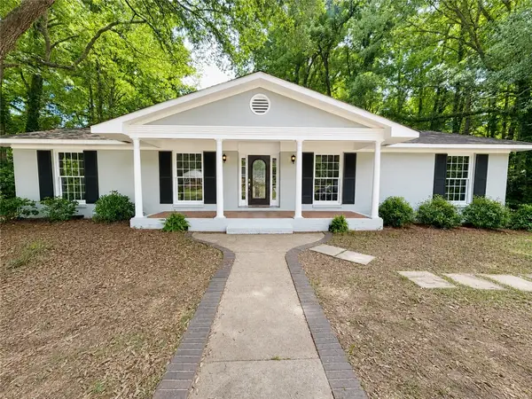 1503 Gwen Mill Drive, Opelika, AL 36801