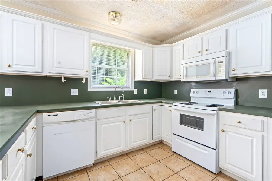 1868 Hillbrook Circle, Auburn, AL 36830 - #3