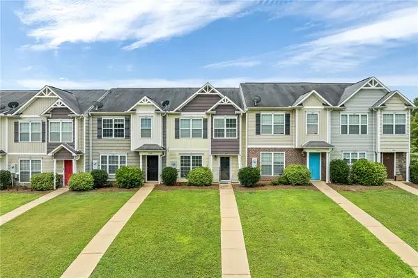 2107 Cobblestone Drive, Opelika, AL 36804
