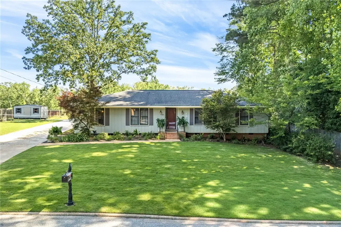 809 North Hills Drive, Opelika, AL 36801 - #1