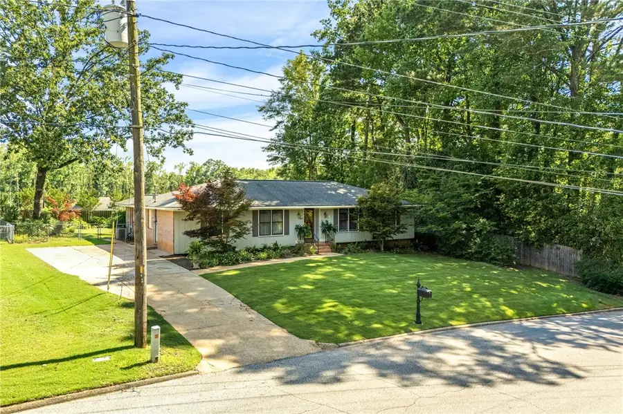 809 North Hills Drive, Opelika, AL 36801 - #3