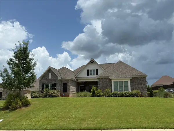 1678 Honeycomb Drive, Opelika, AL 36801
