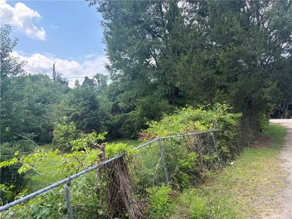 1312 Old Columbus Road, Opelika, AL 36801