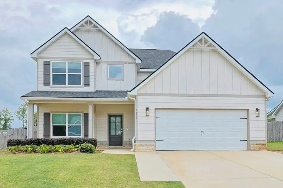 1050 Sawyer Drive, Opelika, AL 36801 - #1