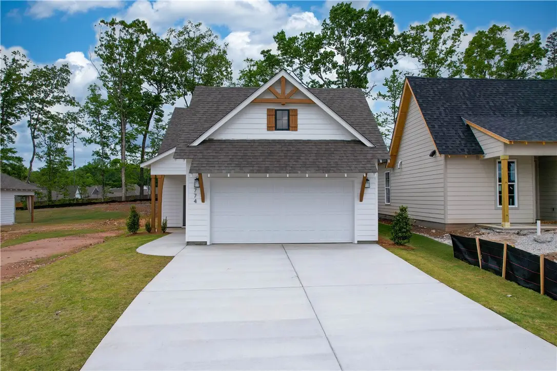 0774 Hunters Way, Opelika, AL 36801 - #1