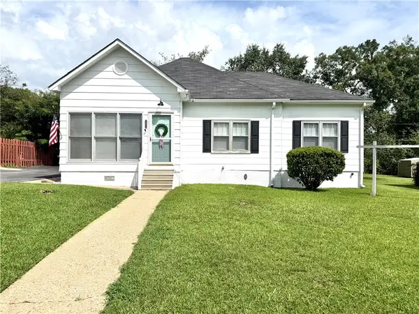 2004 32nd Street, Valley, AL 36854