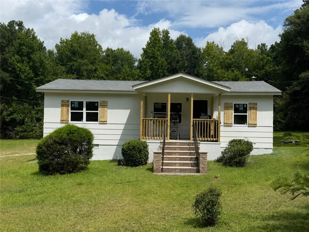 1636 Lee Road 235, Smiths Station, AL 36877 - #1